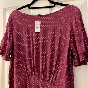 NWT Ann Taylor Boatneck Flutter Sleeve Blouse- Size XS